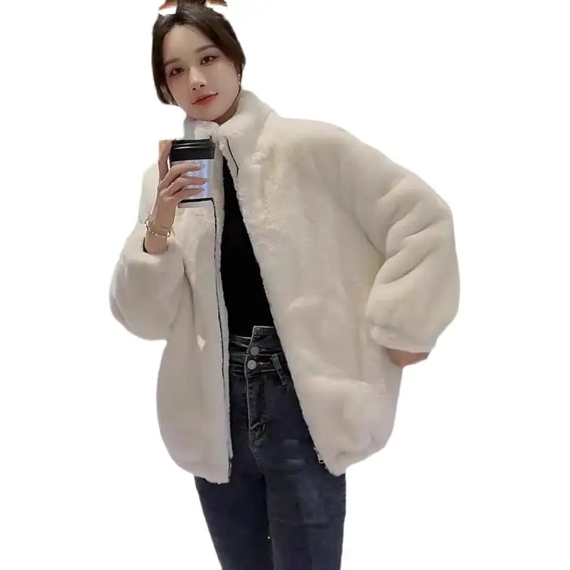 Женская одежда 2025 г., свободная шуба из искусственного меха кролика рекс, новинка зимы 1208
Женская одежда 2025 г., свободная шуба из искусственного меха кролика рекс, новинка зимы 1208