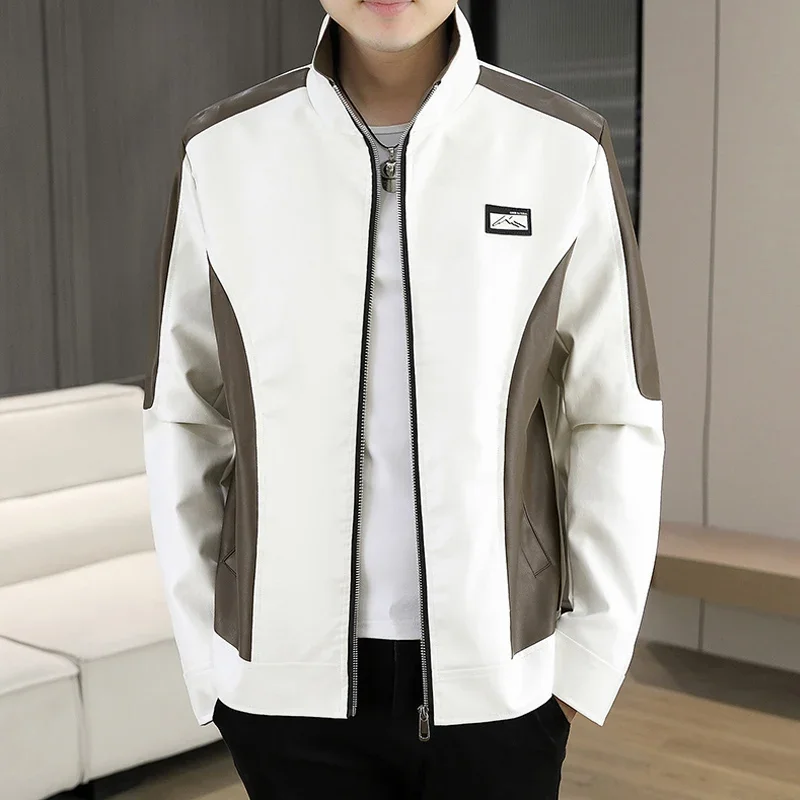 A new, stylish and trendy lapel PU leather jacket for men in autumn and winter, a high-quality, windproof and versatile jacket
A new, stylish and trendy lapel PU leather jacket for men in autumn and winter, a high-quality, windproof and versatile jacket
