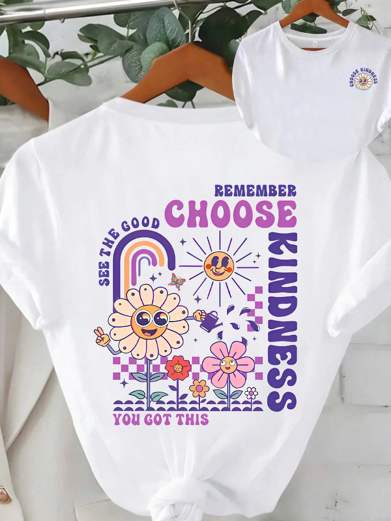 Sunflower Plus size women's round neck short sleeve T-shirt with elastic half sleeves and trendy prints
Sunflower Plus size women's round neck short sleeve T-shirt with elastic half sleeves and trendy prints