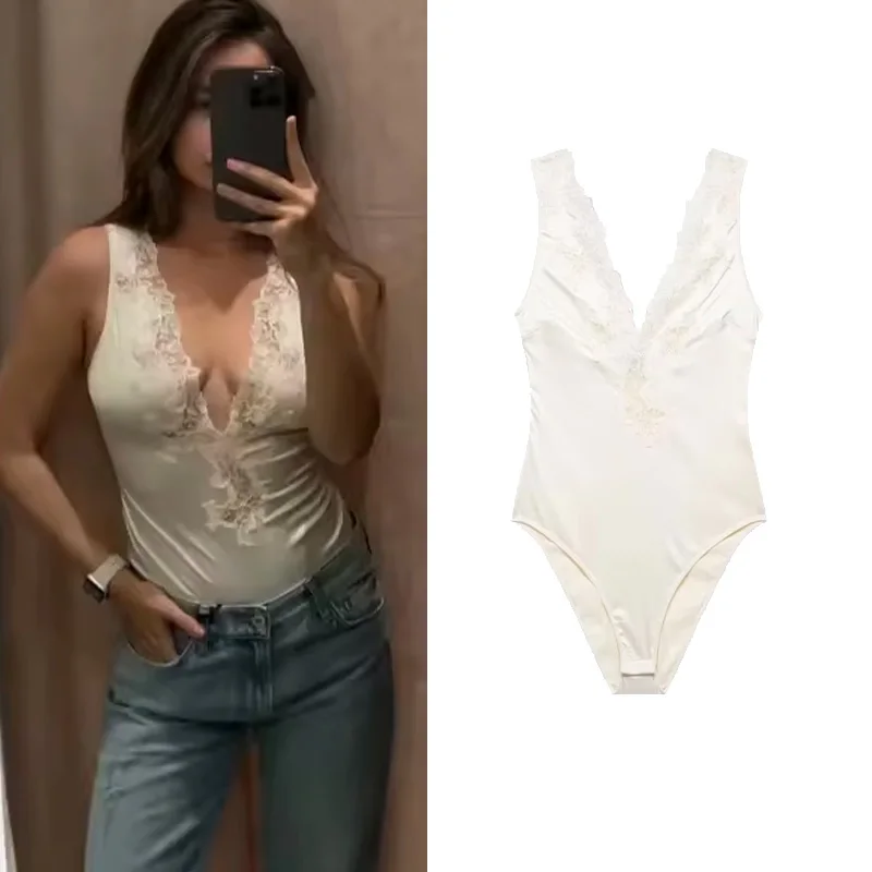 Women's Satin Lace Bodysuit Sexy Backless V Neck Elegant Women Playsuit Beach Style Solid Female Chic Bodysuits
Women's Satin Lace Bodysuit Sexy Backless V Neck Elegant Women Playsuit Beach Style Solid Female Chic Bodysuits