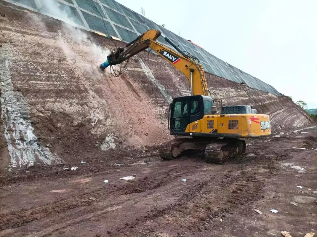 Hydraulic Drum Cutter Rotary Milling Machine Pavement Tunnel Boring Cutting Digging High Performance Construction Machinery
Hydraulic Drum Cutter Rotary Milling Machine Pavement Tunnel Boring Cutting Digging High Performance Construction Machinery