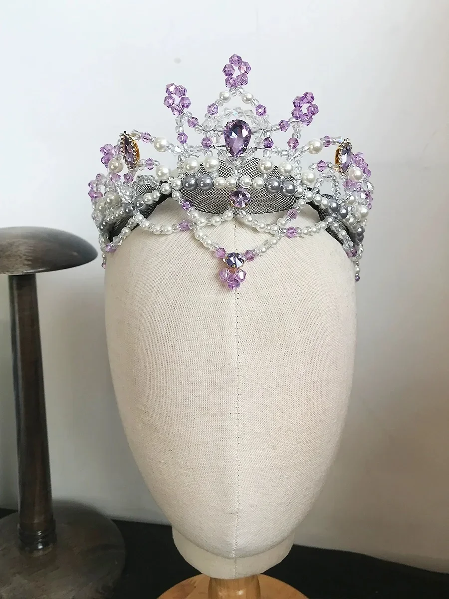 Ballet professional competition to perform roles such as headgear, lilacs, etc. Crown children's hair ornaments, adult ballet
Ballet professional competition to perform roles such as headgear, lilacs, etc. Crown children's hair ornaments, adult ballet