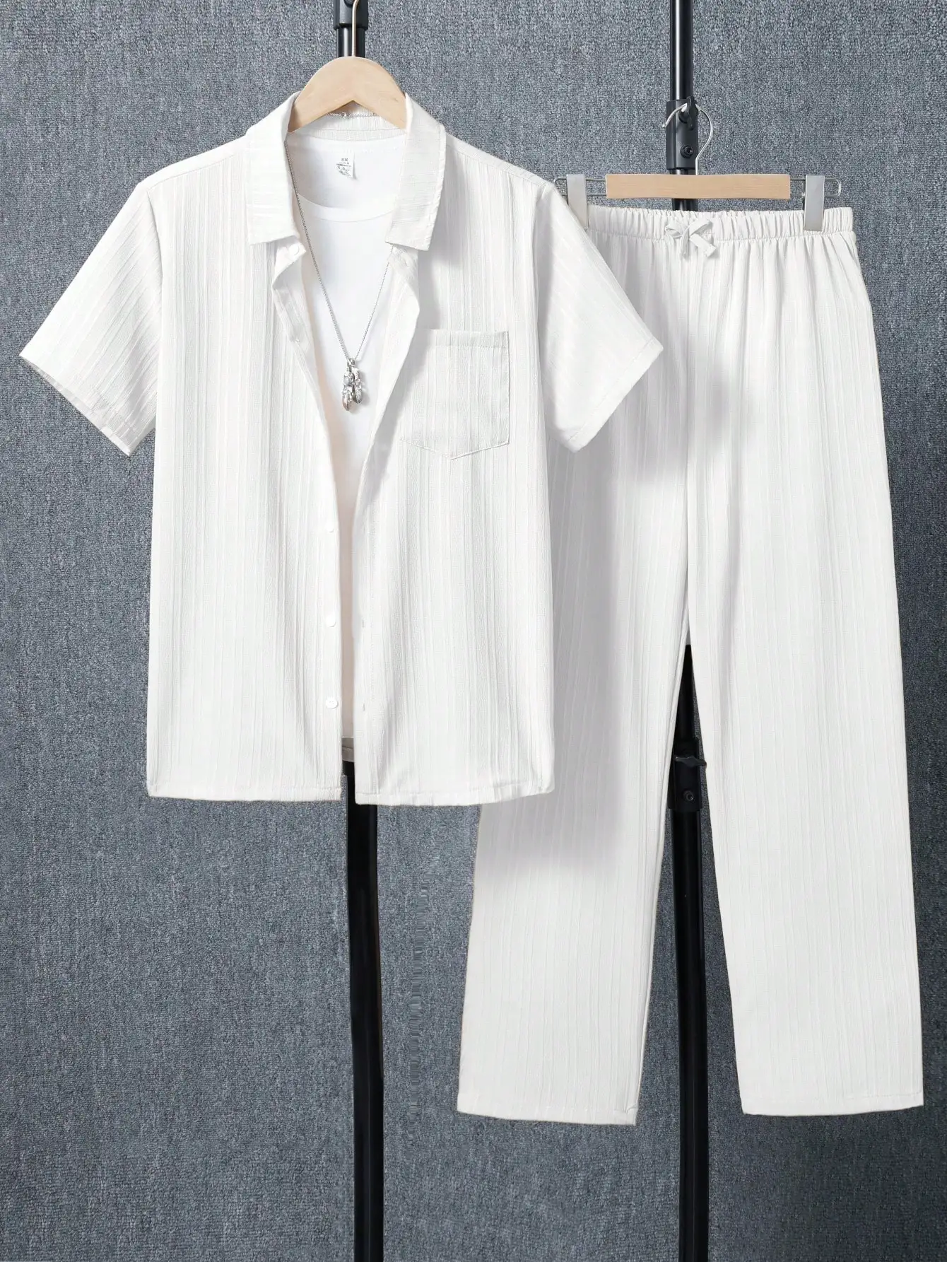 2pcs/Set Casual Urban Teenage(Boys) Short Sleeve Shirt & Long Pants Suit, School, Campus, College
2pcs/Set Casual Urban Teenage(Boys) Short Sleeve Shirt & Long Pants Suit, School, Campus, College