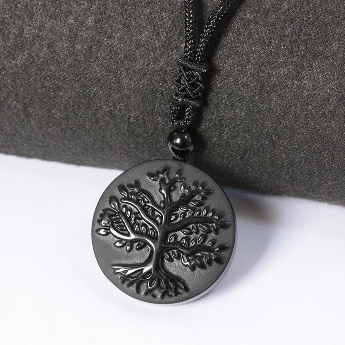 Cross Border Obsidian Tree of Life Pendant Crystal Obsidian Amulet Tree of Life Pendant Turquoise necklace
Cross Border Obsidian Tree of Life Pendant Crystal Obsidian Amulet Tree of Life Pendant Turquoise necklace