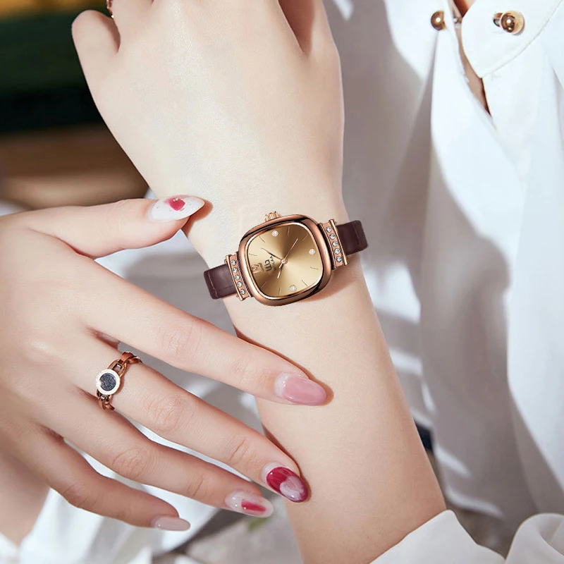 Women's Rose Gold Square Watch Vintage Rhinestone Genuine Leather Strap 30M Waterproof Casual Elegant Wristwatch Gift for Her
Women's Rose Gold Square Watch Vintage Rhinestone Genuine Leather Strap 30M Waterproof Casual Elegant Wristwatch Gift for Her