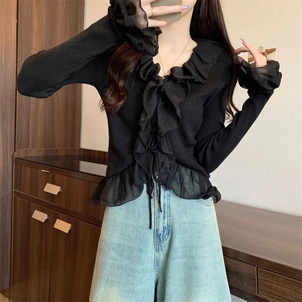 Женский милый вязаный свитер, новинка 2024 года, весенний короткий облегающий топ с расклешенными рукавами, базовый свитер, женский кардиган с французскими рюшами
Женский милый вязаный свитер, новинка 2024 года, весенний короткий облегающий топ с расклешенными рукавами, базовый свитер, женский кардиган с французскими рюшами 