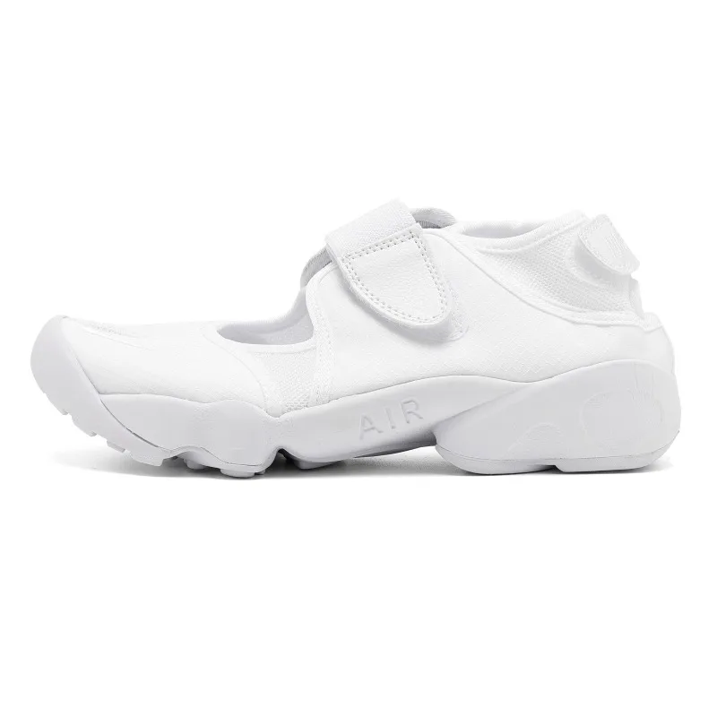 Nike Air Rift Противоскользящая износостойкая амортизирующая надувная удобная легкая пляжная спортивная повседневная обувь на липучке белого цвета
Nike Air Rift Противоскользящая износостойкая амортизирующая надувная удобная легкая пляжная спортивная повседневная обувь на липучке белого цвета