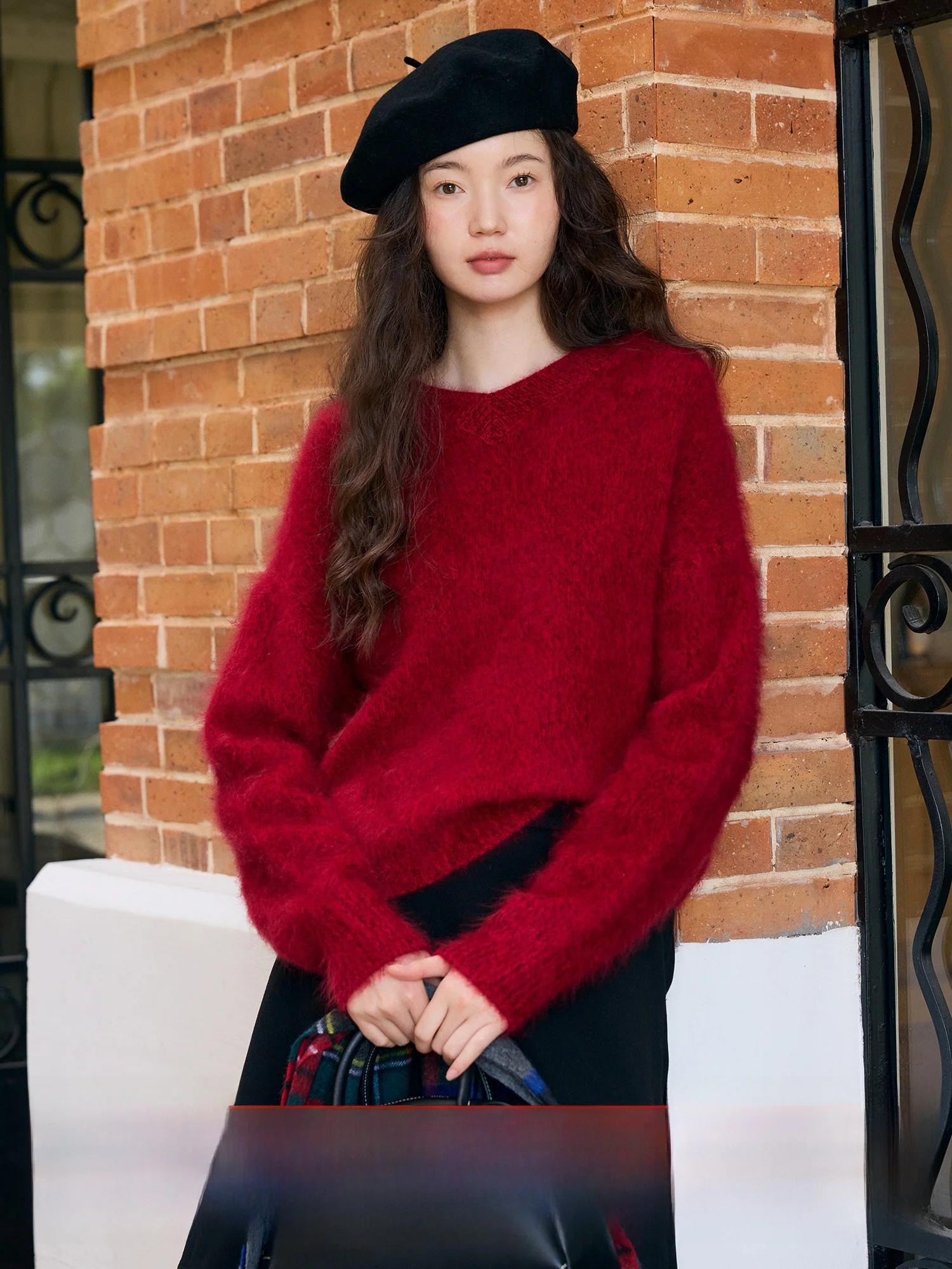 Limited Edition "London Rain" Wool Camere Fce Red V-Ne Knitted Sweater Vintage Sle Soft Long Sve Women's Top
Limited Edition "London Rain" Wool Camere Fce Red V-Ne Knitted Sweater Vintage Sle Soft Long Sve Women's Top