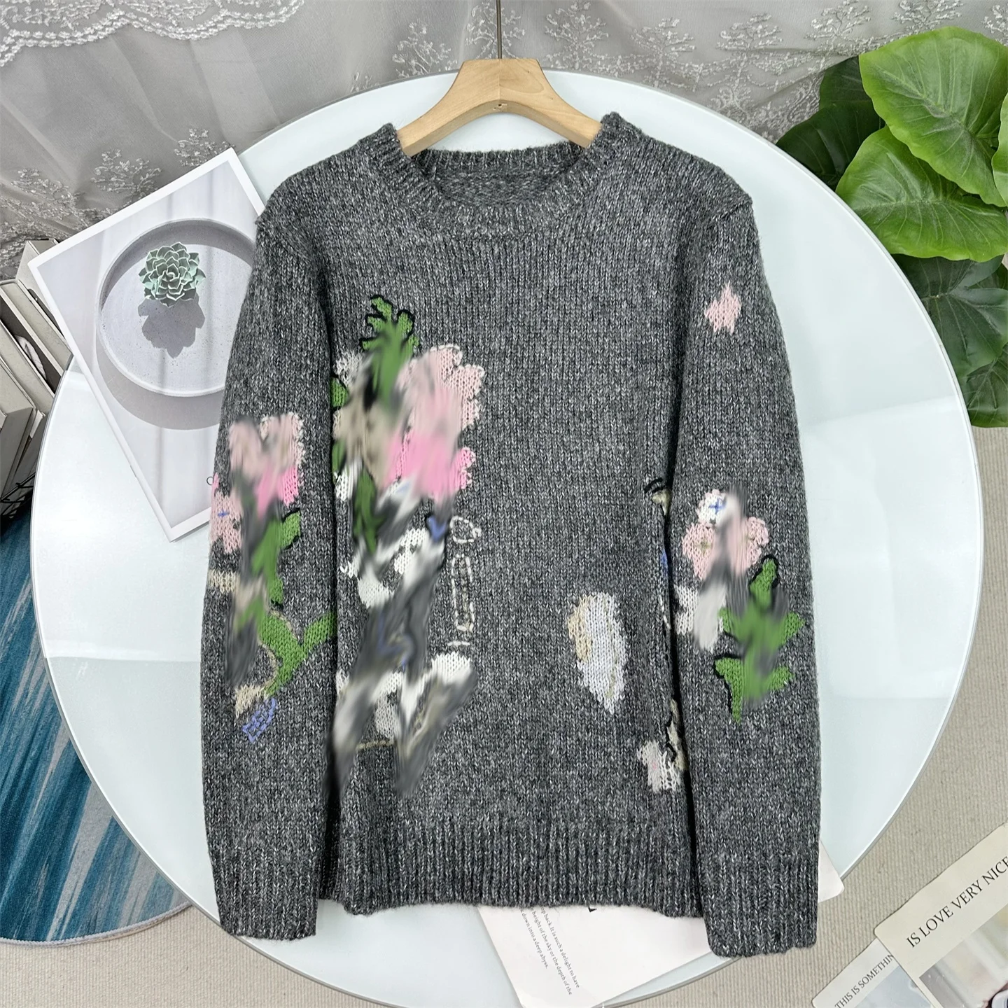Charming Casual Knitted Sweater Women's round Neck Long Sleeve Embroidered Flower Comfortable Loose Fit Spring 2026 Style
Charming Casual Knitted Sweater Women's round Neck Long Sleeve Embroidered Flower Comfortable Loose Fit Spring 2026 Style