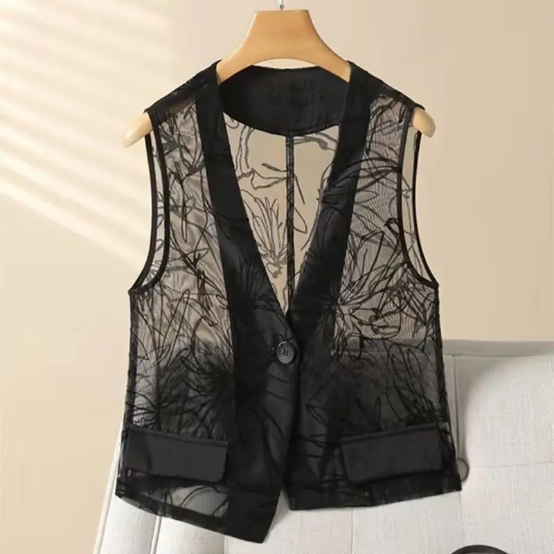 Euramerican Elegant V Neck One Button Summer Vest Exquisited Flower Design Sleeveless Camis Fashion Office Lady Women Clothes
Euramerican Elegant V Neck One Button Summer Vest Exquisited Flower Design Sleeveless Camis Fashion Office Lady Women Clothes