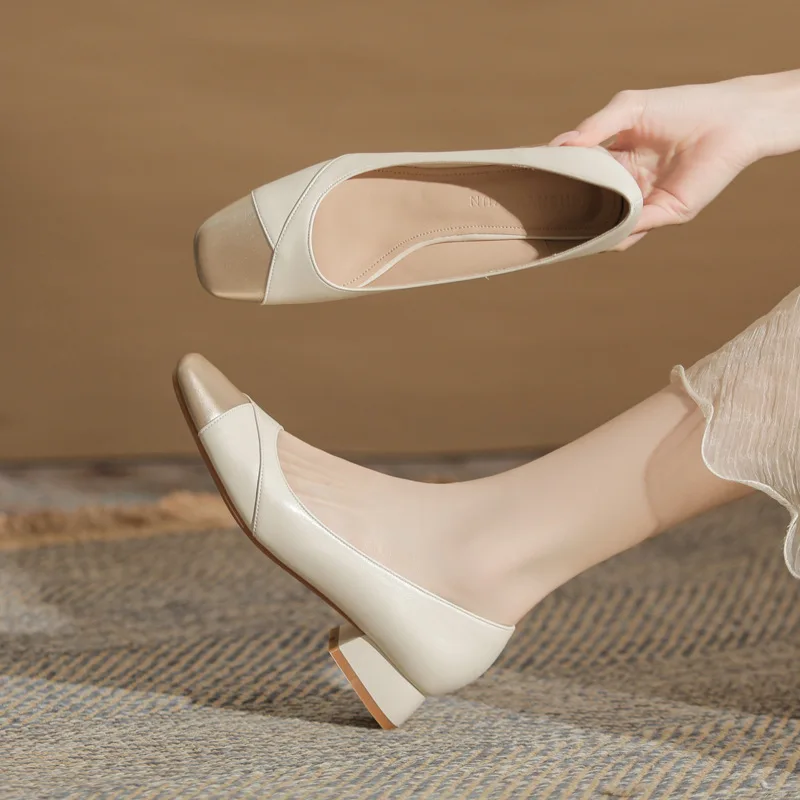 Luxury Designer Rough Heeled Mary Jane Shoes 2026 New Leather Short Heeled Women's Shoes Shallow Mouth Single Shoes for Women
Luxury Designer Rough Heeled Mary Jane Shoes 2026 New Leather Short Heeled Women's Shoes Shallow Mouth Single Shoes for Women