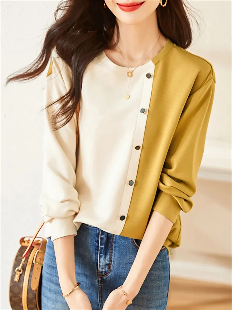 Knitted Sweater Women's Long Sleeved Autumn 2023 Foreign Style Sweater Korean Style Patchwork Loose Women's Small Fragrance Top
Knitted Sweater Women's Long Sleeved Autumn 2023 Foreign Style Sweater Korean Style Patchwork Loose Women's Small Fragrance Top
