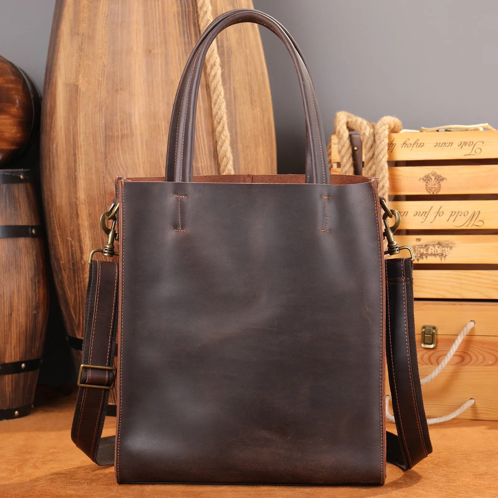 Vintage Genuine Leather Tote Bag Men's Handbag Cowhide Shoulder Bag Women Large Capcity Crossbody Bags Simple Casual
Vintage Genuine Leather Tote Bag Men's Handbag Cowhide Shoulder Bag Women Large Capcity Crossbody Bags Simple Casual