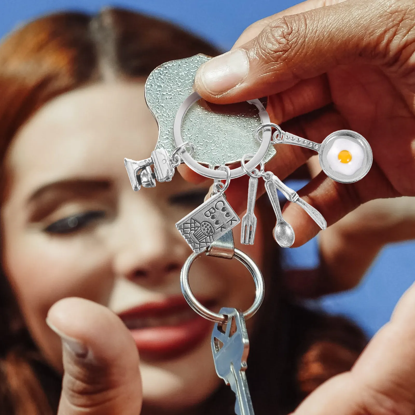 Набор из 2 брелоков в виде жареных яиц, износостойкие, легкие, декоративные, для ключей, рюкзаков, сумок, подарки для женщин
Набор из 2 брелоков в виде жареных яиц, износостойкие, легкие, декоративные, для ключей, рюкзаков, сумок, подарки для женщин