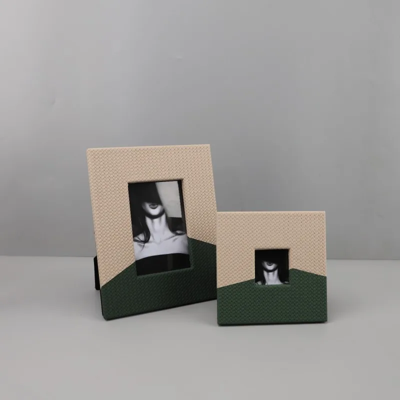 Nordic Creative Color Matching Woven Pattern Leather Photo Frame Ornament Light Luxury Decorative Photo Frame
Nordic Creative Color Matching Woven Pattern Leather Photo Frame Ornament Light Luxury Decorative Photo Frame