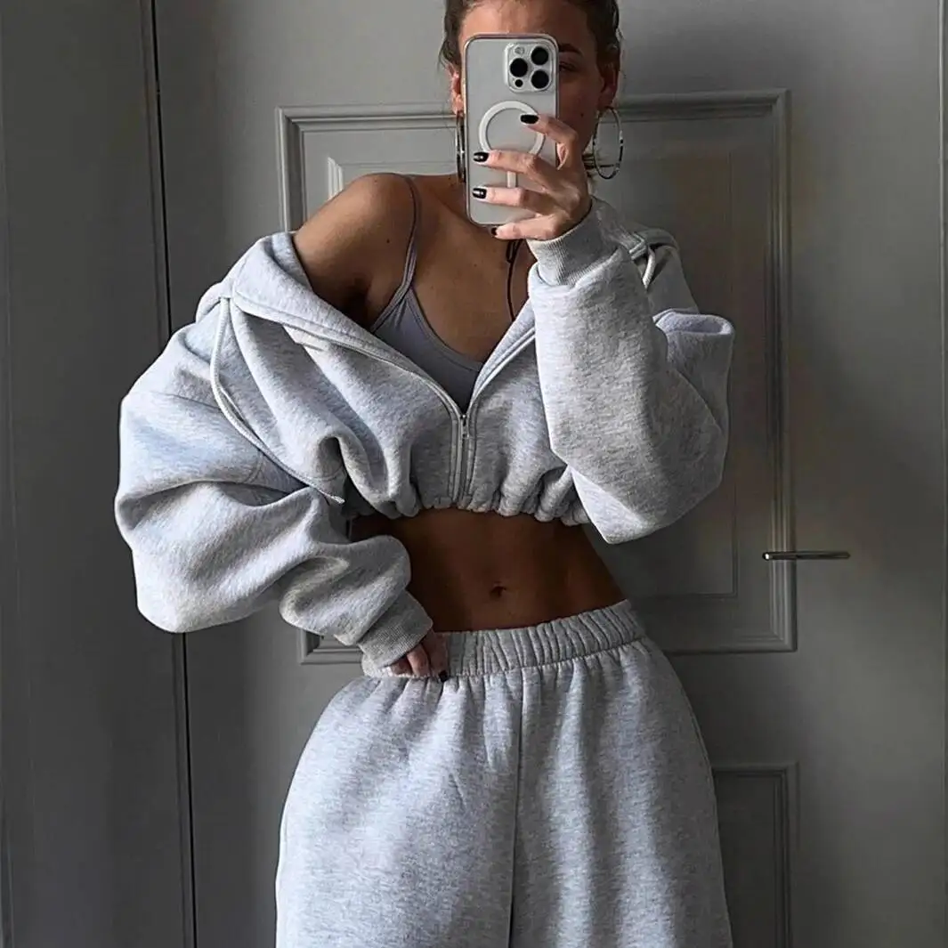 Women Sports Set 2026 Spring New Women's Long-Sleeve Sports Hoodie Sweat Pants Set 2 Piece Outfit Casual Warm Loungewear
Women Sports Set 2026 Spring New Women's Long-Sleeve Sports Hoodie Sweat Pants Set 2 Piece Outfit Casual Warm Loungewear
