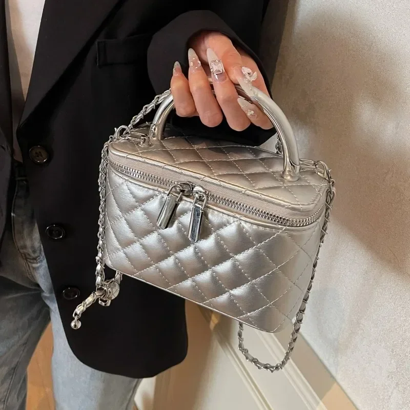 Chic Luxury Messenger Bag For Women Designer Leather Crossbody Shoulder Handbag Ladies Tote Purse Office Elegant Style
Chic Luxury Messenger Bag For Women Designer Leather Crossbody Shoulder Handbag Ladies Tote Purse Office Elegant Style