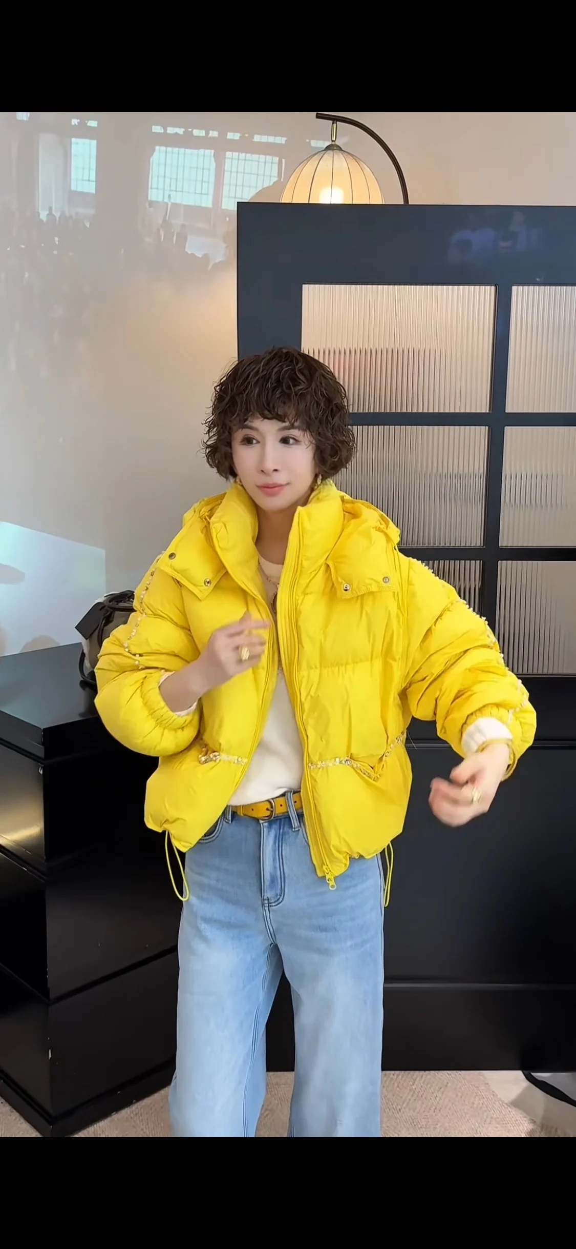 Loose Casual Pure Color Faionable Winter New Arrival Women's down Jaet Versatile Design Sensation European Sle Outerwear
Loose Casual Pure Color Faionable Winter New Arrival Women's down Jaet Versatile Design Sensation European Sle Outerwear