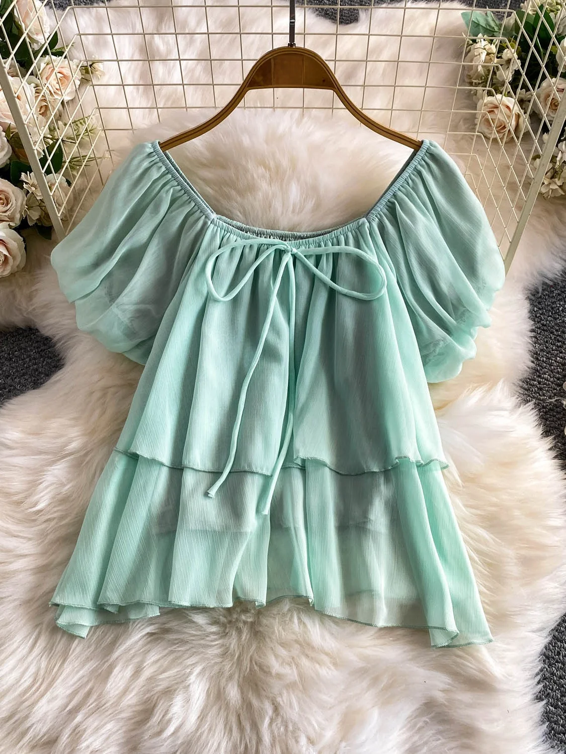 Sweet Fairyish Summer Shirt Women's Breathable Skin-friendly Bubble Sleeve Chiffon Top with Bowknot And Lace Design for Young...
Sweet Fairyish Summer Shirt Women's Breathable Skin-friendly Bubble Sleeve Chiffon Top with Bowknot And Lace Design for Young...