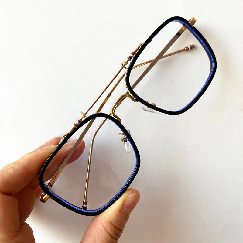Fashion Women Anti-Blue Light Eyeglasses Personality Double Beam Eyewear Retro Alloy Frames Spectacles Clear Lens Glasses
Fashion Women Anti-Blue Light Eyeglasses Personality Double Beam Eyewear Retro Alloy Frames Spectacles Clear Lens Glasses