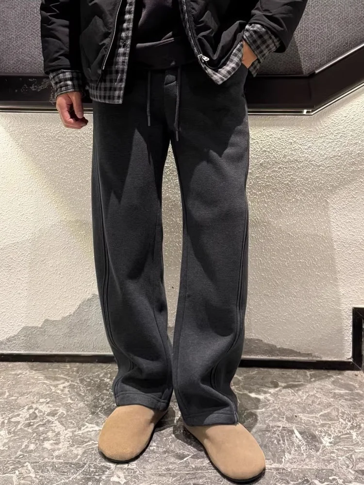 Мужские повседневные брюки прямого кроя, утепленные флисом, теплые зимние модные однотонные брюки с деконструированным дизайном, прямые длинные брюки для сохранения тепла
Мужские повседневные брюки прямого кроя, утепленные флисом, теплые зимние модные однотонные брюки с деконструированным дизайном, прямые длинные брюки для сохранения тепла