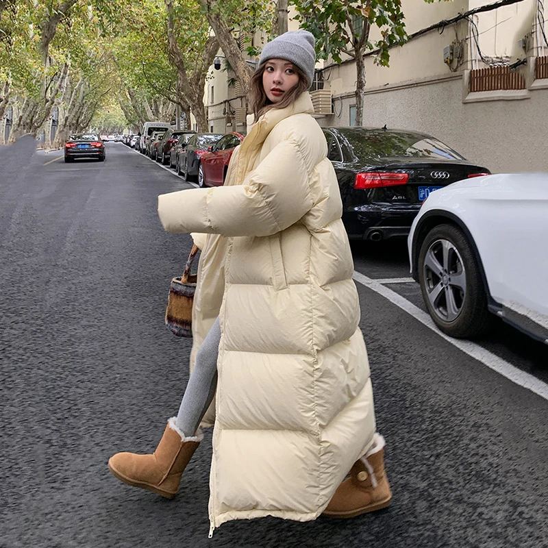 2023 New Winter Thick Warm Long Down Jackets Women Loose Stand Collar Scarf Puffer Jacket White Duck Down Coats Female Parkas
2023 New Winter Thick Warm Long Down Jackets Women Loose Stand Collar Scarf Puffer Jacket White Duck Down Coats Female Parkas