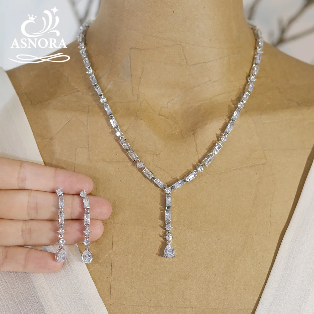 Fashion Simple 2pcs Jewelry Sets Bridal Necklace Earring AAA Cubic Zirconia Women High Quality Wedding Accessories X0426
Fashion Simple 2pcs Jewelry Sets Bridal Necklace Earring AAA Cubic Zirconia Women High Quality Wedding Accessories X0426