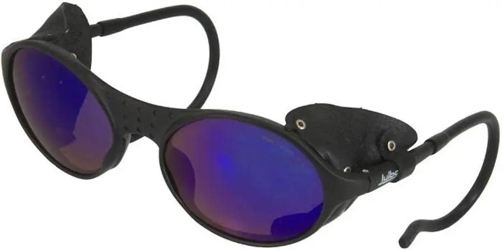 Mountaineering Sunglasses with Polycarbonate Lenses and Total Cover Eye Protection
Mountaineering Sunglasses with Polycarbonate Lenses and Total Cover Eye Protection