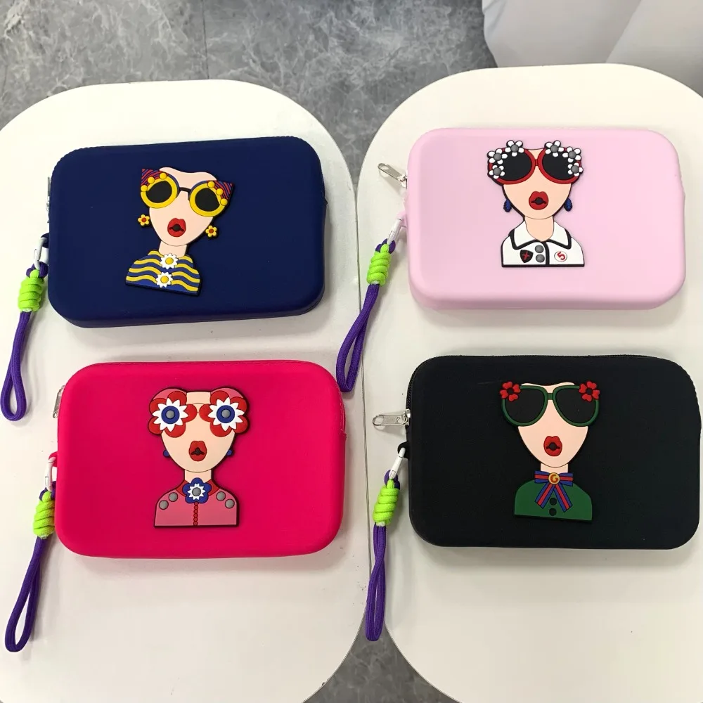 Portable Anti-lost Silicone Wrist Wallet Creative Sewn Modern Lady Storage Bag Ethnic Style Simple Waterproof Makeup Pouch Women
Portable Anti-lost Silicone Wrist Wallet Creative Sewn Modern Lady Storage Bag Ethnic Style Simple Waterproof Makeup Pouch Women