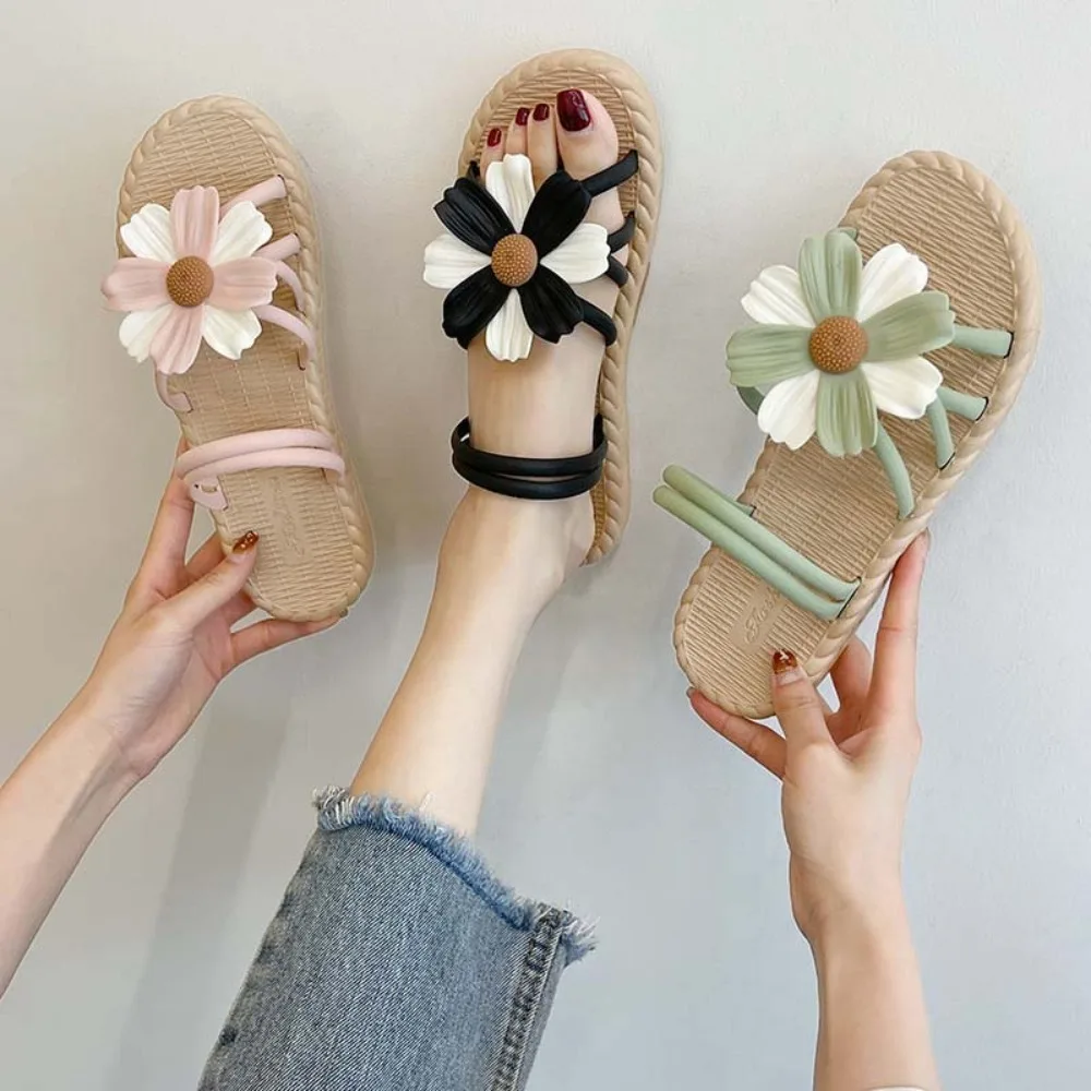Sweet PVC Flower Flats Slippers Bohemian Style Anti Slip Slippers for Women Fashion Daisy Flower Slides Sandals Outdoor
Sweet PVC Flower Flats Slippers Bohemian Style Anti Slip Slippers for Women Fashion Daisy Flower Slides Sandals Outdoor