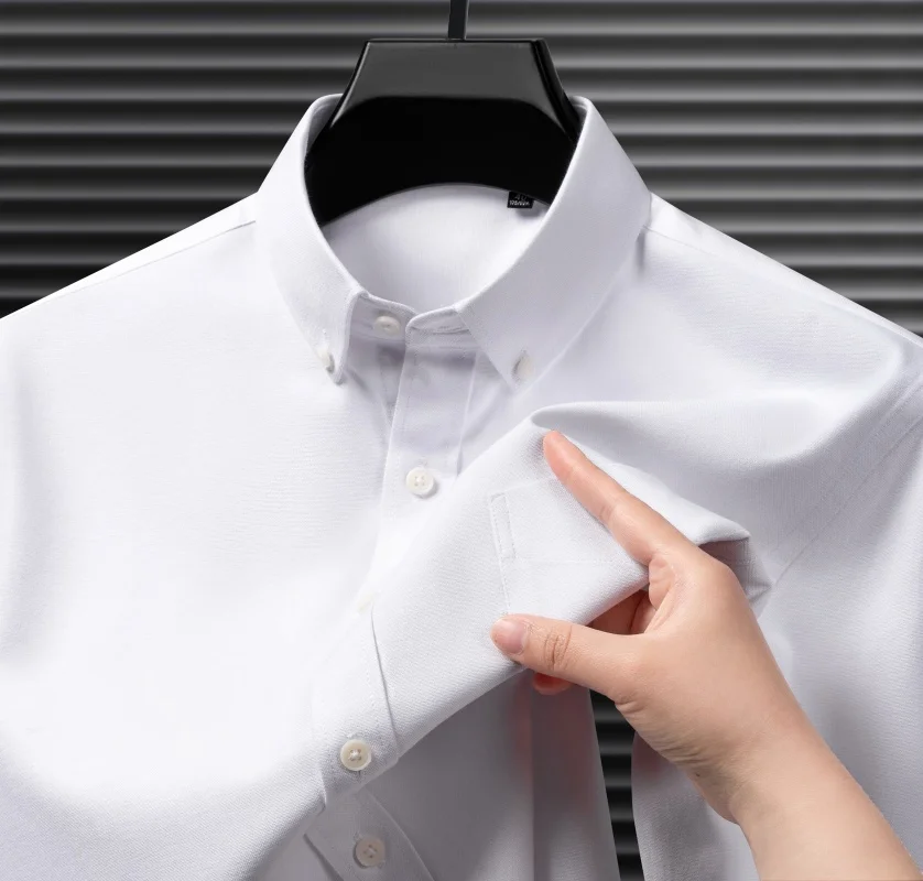 Men's Oxford-style long-sleeved shirt, made of cotton, breathable casual, versatile, fashionable, streetwear, simple and elegant
Men's Oxford-style long-sleeved shirt, made of cotton, breathable casual, versatile, fashionable, streetwear, simple and elegant