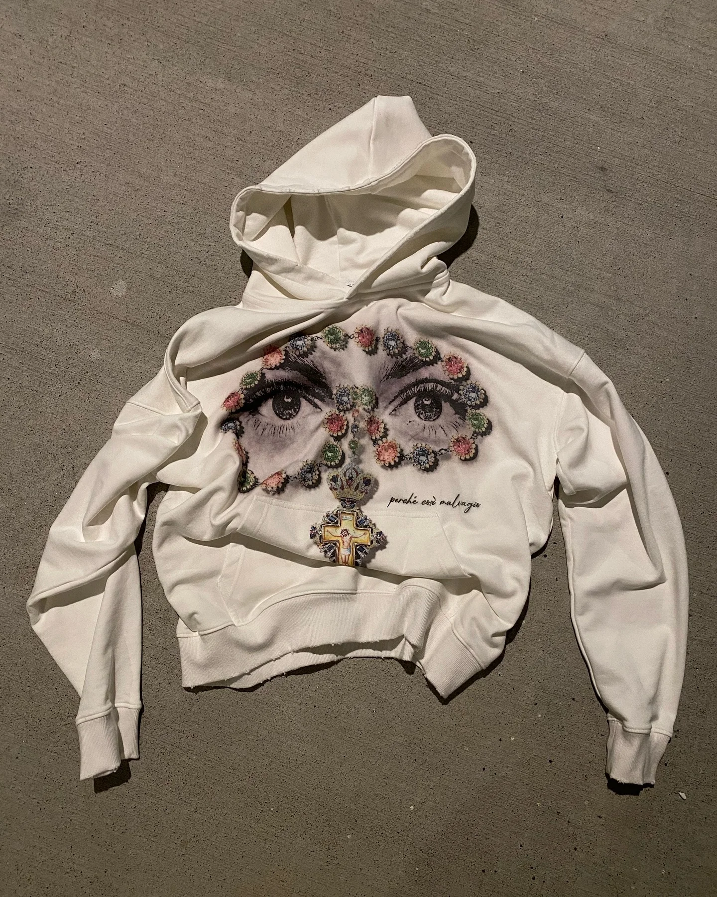 Unique Design Simple Style Hoodie Male Oversized Printed Hoodie Female Couple Casual Hip Hop Street Retro Trend Pattern Design
Unique Design Simple Style Hoodie Male Oversized Printed Hoodie Female Couple Casual Hip Hop Street Retro Trend Pattern Design