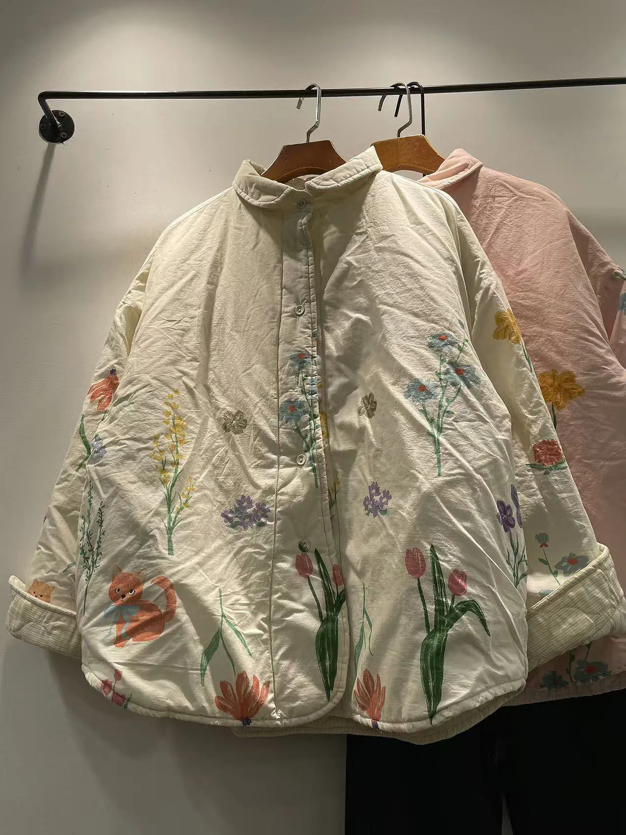 Winter Women's Faionable Print Collar Long Sve Cotton irt Warm Outerwear Jaet Casual Commute Korean Sle Loose Fit
Winter Women's Faionable Print Collar Long Sve Cotton irt Warm Outerwear Jaet Casual Commute Korean Sle Loose Fit