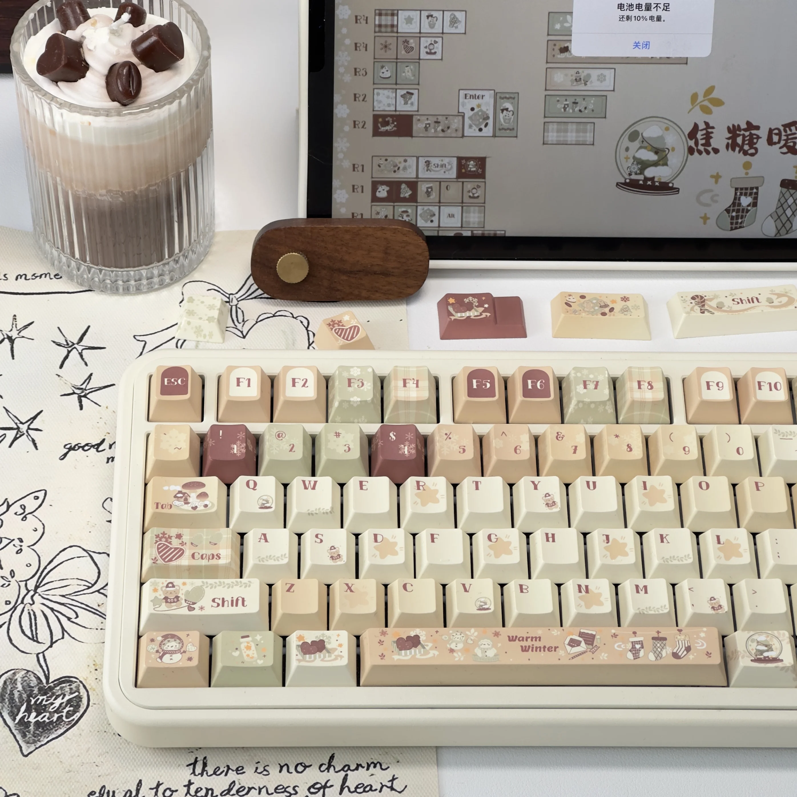 Caramel warm winter keycaps Customized mechanical keyboard Original keycaps Cute simple premium keycaps Personalized pbt
Caramel warm winter keycaps Customized mechanical keyboard Original keycaps Cute simple premium keycaps Personalized pbt