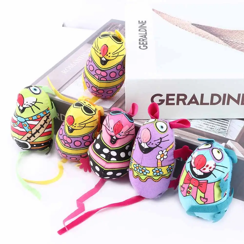 Randomly Color Fashion Sound Squeaker with Cat Mint Stuffed Toys Funny Cat Mouse Toys Chew Biting Toys Catnip Pet Toys
Randomly Color Fashion Sound Squeaker with Cat Mint Stuffed Toys Funny Cat Mouse Toys Chew Biting Toys Catnip Pet Toys