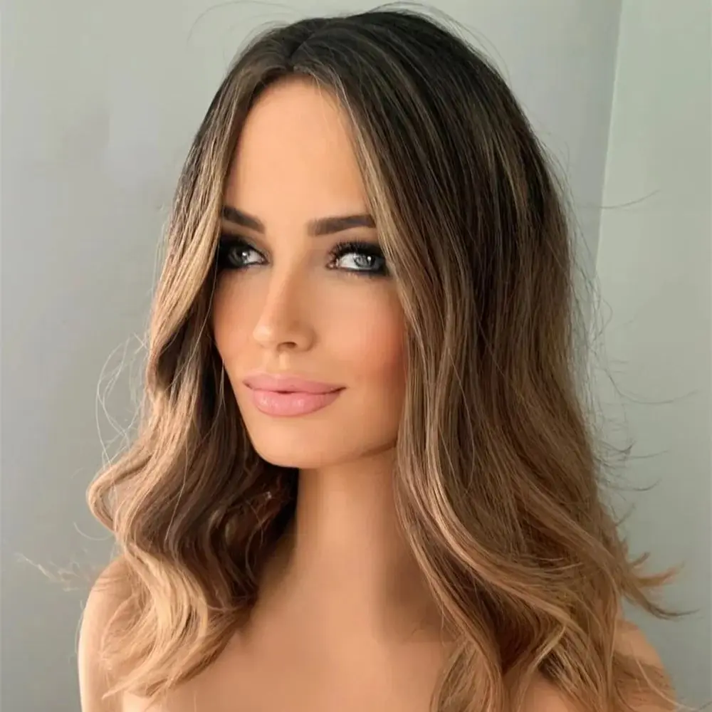 Heat-Resistant Long 250% Density Ombre Blond Body Wave Jewish 5x5 Silk Base European Human Hair Wigs For Women with Baby Hair
Heat-Resistant Long 250% Density Ombre Blond Body Wave Jewish 5x5 Silk Base European Human Hair Wigs For Women with Baby Hair