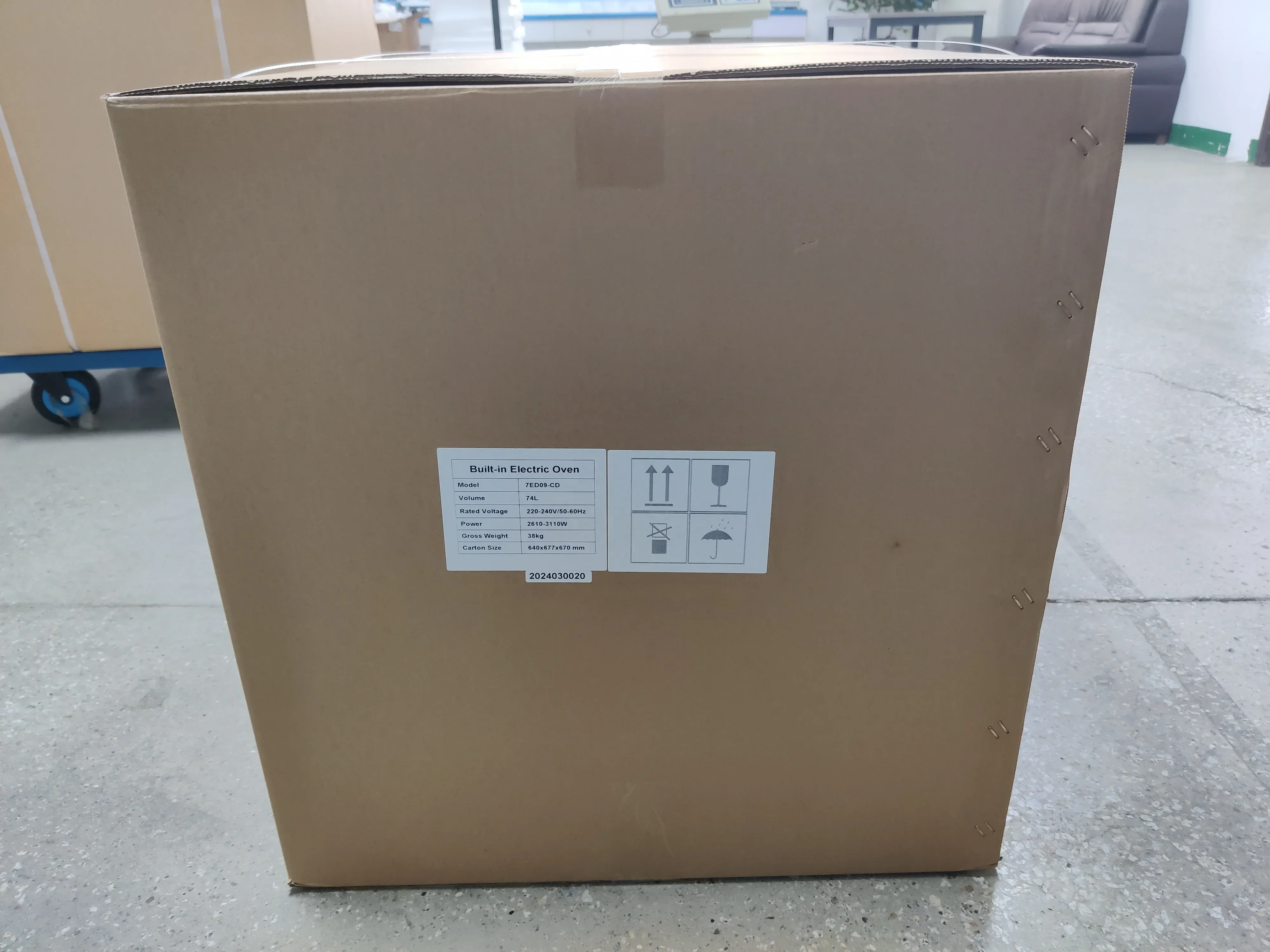 Built-in Ovens manufacturer Baking Cake 74L 60cm Electric Oven For Home
Built-in Ovens manufacturer Baking Cake 74L 60cm Electric Oven For Home
