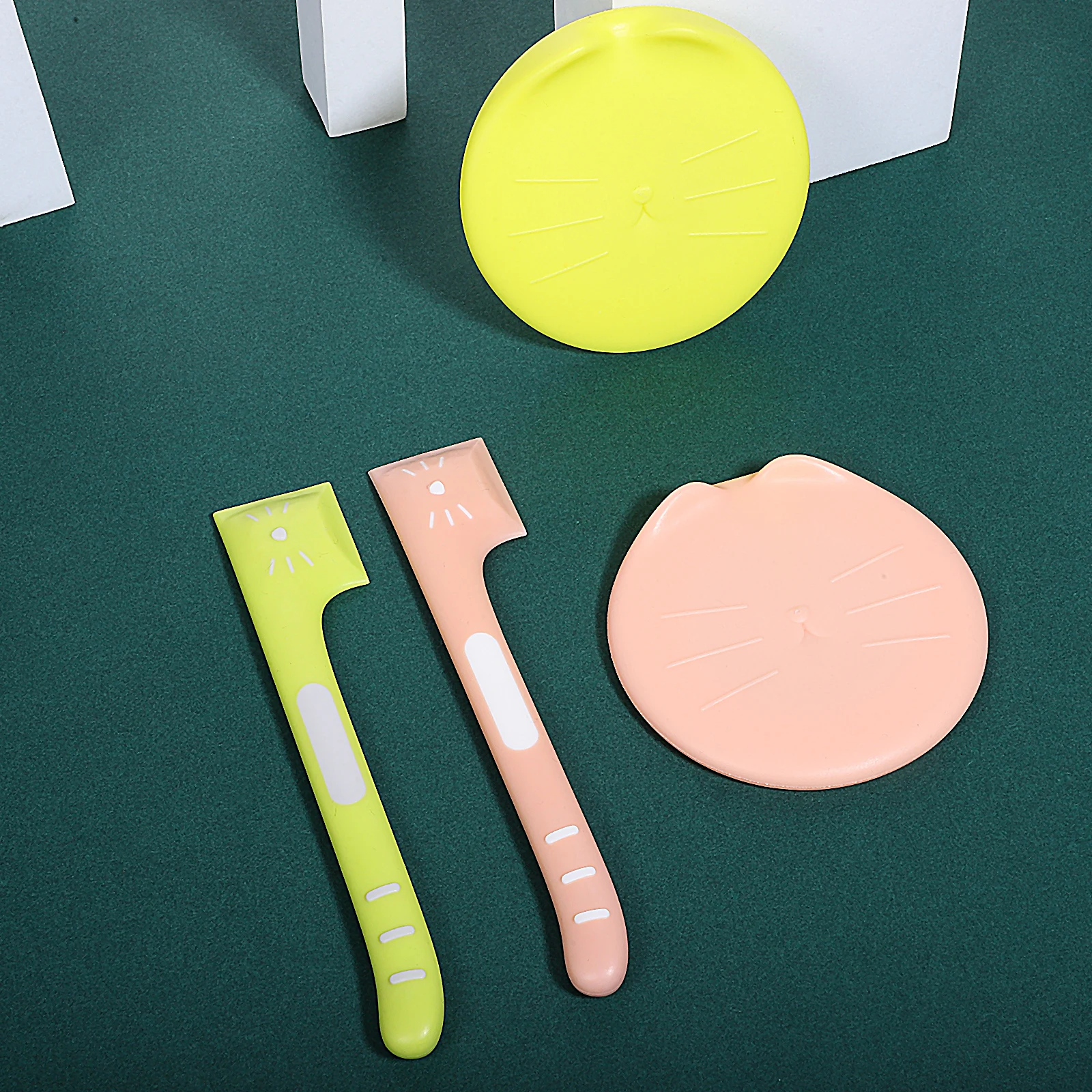 2 Sets Pet Can Covers Spoon Set Silicone Dog Cat Food Can Cover Spoon Sealing Storage Accessories For Canned Pet Food 
2 Sets Pet Can Covers Spoon Set Silicone Dog Cat Food Can Cover Spoon Sealing Storage Accessories For Canned Pet Food