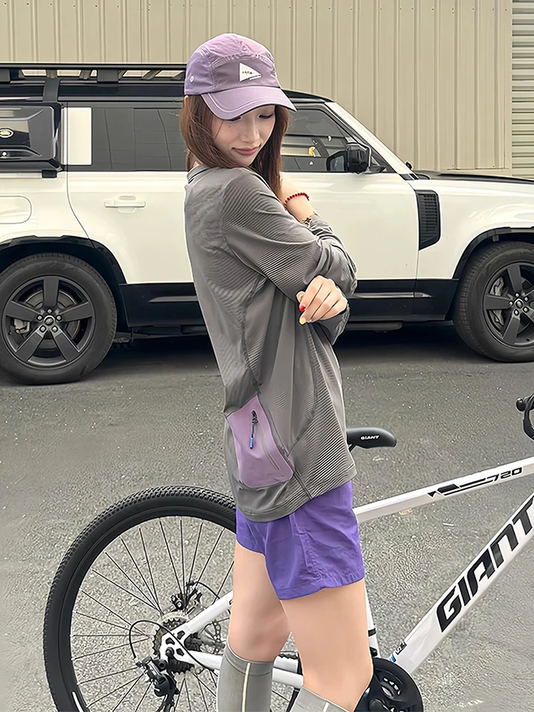 Gray Quick-Dry Long Sleeve Cycling Outfit Set for Men And Women Outdoor Sports Uniform Cool Feeling Two-Piece Casual Sportswear
Gray Quick-Dry Long Sleeve Cycling Outfit Set for Men And Women Outdoor Sports Uniform Cool Feeling Two-Piece Casual Sportswear