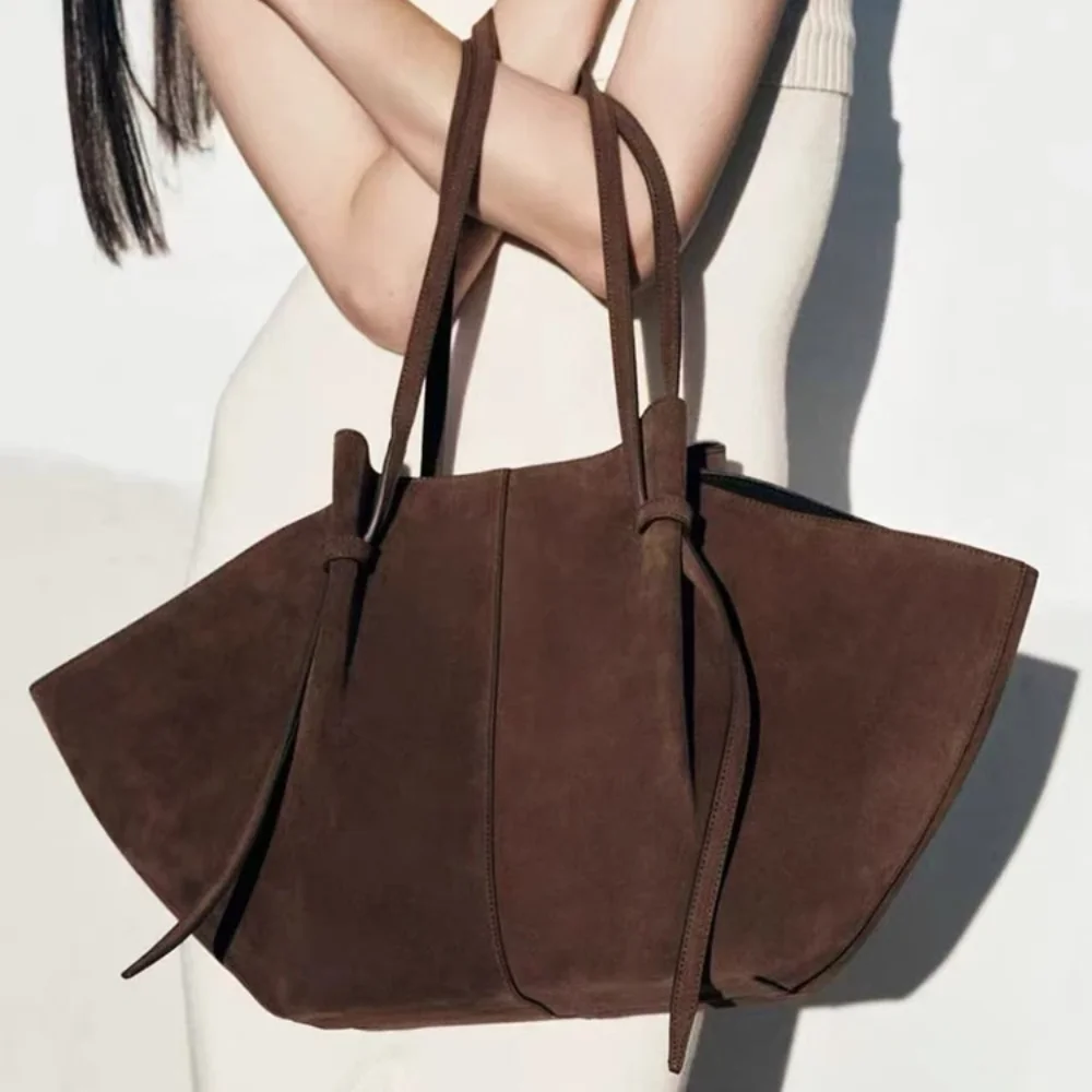 New Faux Suede Tote Bags For Women Luxury Designer Handbags Purses 2025 New In Vintage Large Capacity Shopping Roomy Bag
New Faux Suede Tote Bags For Women Luxury Designer Handbags Purses 2025 New In Vintage Large Capacity Shopping Roomy Bag