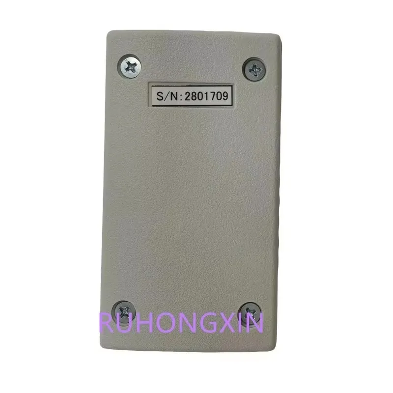 EASE1000 V2 ON-CHIP ЭМУЛЯТОР LAPIS Оригинальный программатор ML62Q1000 ML62Q
EASE1000 V2 ON-CHIP ЭМУЛЯТОР LAPIS Оригинальный программатор ML62Q1000 ML62Q