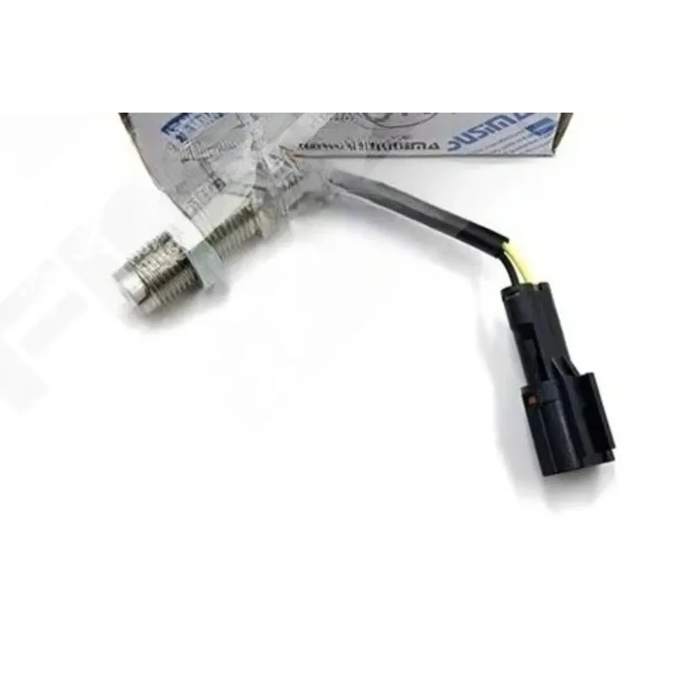 For Kato HD700 800 820-3-5-7/1430R for Mitsubishi 6D34 Excavator Engine Rotational Speed Sensor 1pc
For Kato HD700 800 820-3-5-7/1430R for Mitsubishi 6D34 Excavator Engine Rotational Speed Sensor 1pc