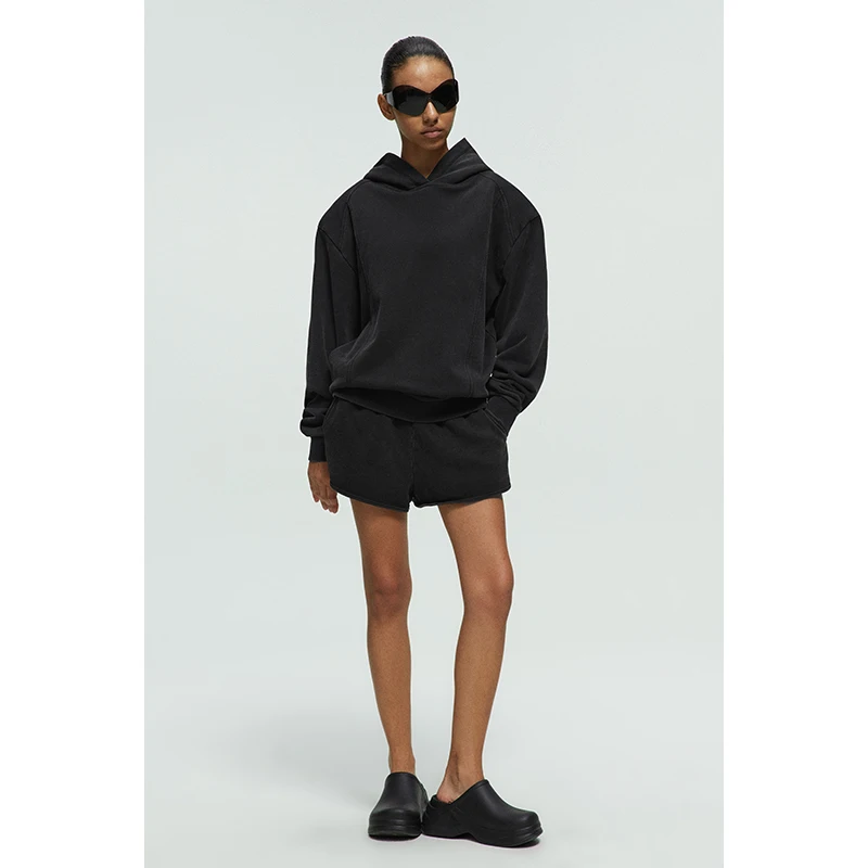 Unisex Drawstring Short Sweatpants Low Waist Straight Leg Casual Trousers for Women Handless Inc Narrow Waistband
Unisex Drawstring Short Sweatpants Low Waist Straight Leg Casual Trousers for Women Handless Inc Narrow Waistband