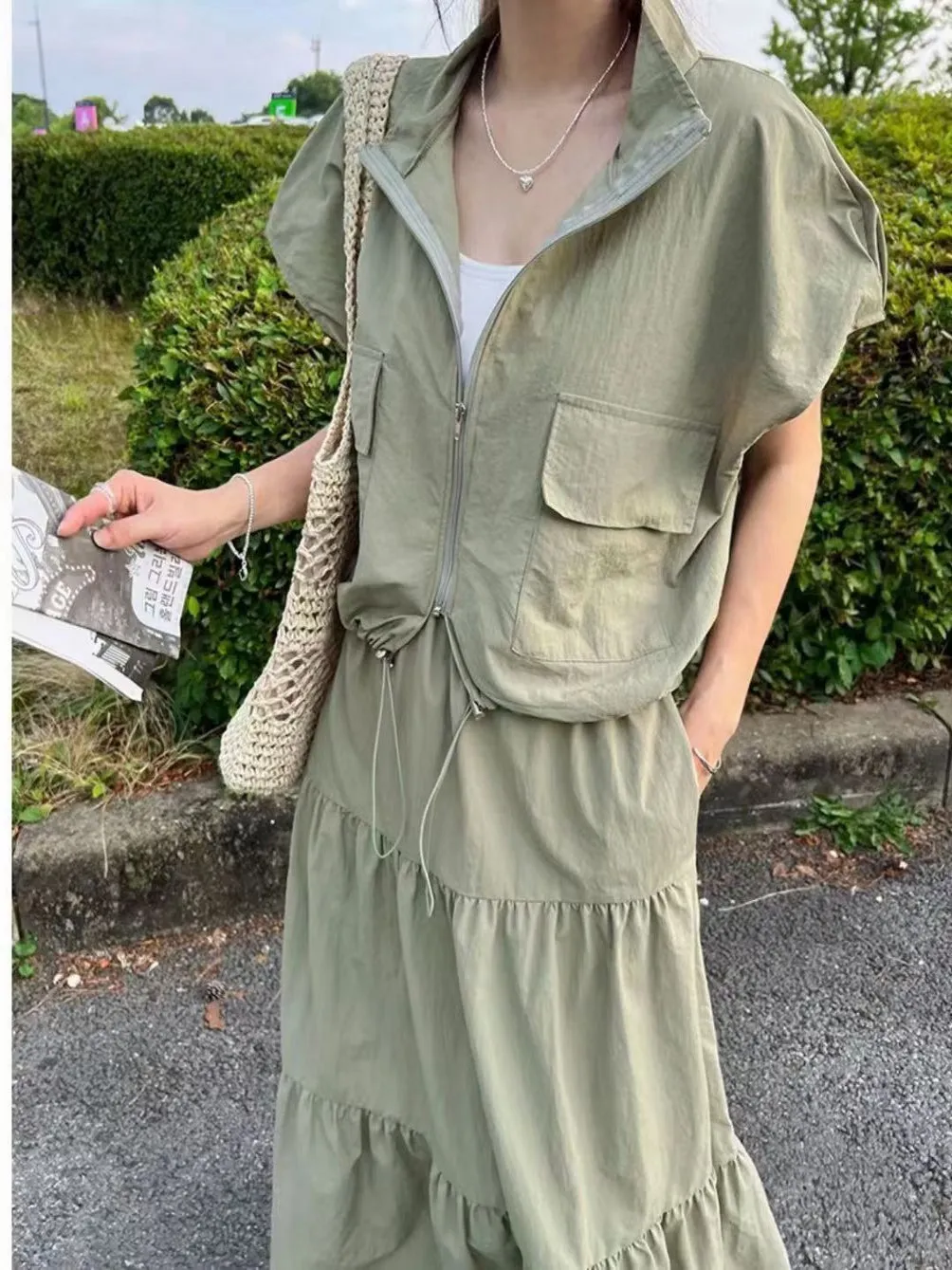 Длинный комплект для похудения с воротником-стойкой на талии, открытый кардиган, верхняя одежда для женщин, тонкое полиэфирное волокно
Длинный комплект для похудения с воротником-стойкой на талии, открытый кардиган, верхняя одежда для женщин, тонкое полиэфирное волокно