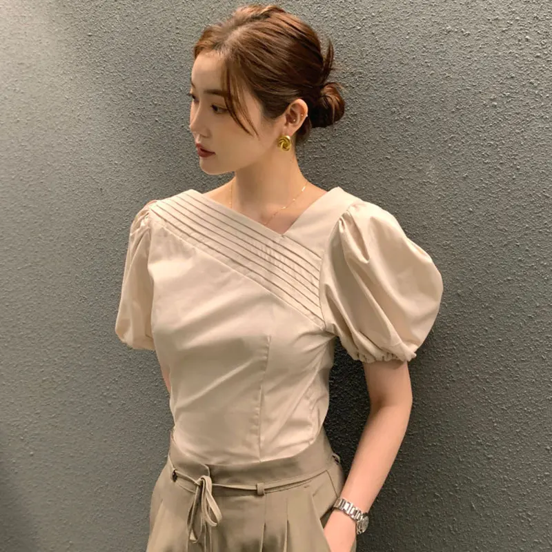 Summer Simple Chic All-match Blouses Y2k Irregular Slim Waist Ruched Shirt Women 2025 New Short Sleeve Tops Sexy Mujer
Summer Simple Chic All-match Blouses Y2k Irregular Slim Waist Ruched Shirt Women 2025 New Short Sleeve Tops Sexy Mujer