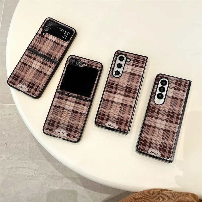 Minimally Striped Design Phone Case for Samsung Galaxy Z Fold 6 5 4 3 Protective Back Cover for ZFlip4 ZFlip5 ZFlip6 Case Shell
Minimally Striped Design Phone Case for Samsung Galaxy Z Fold 6 5 4 3 Protective Back Cover for ZFlip4 ZFlip5 ZFlip6 Case Shell