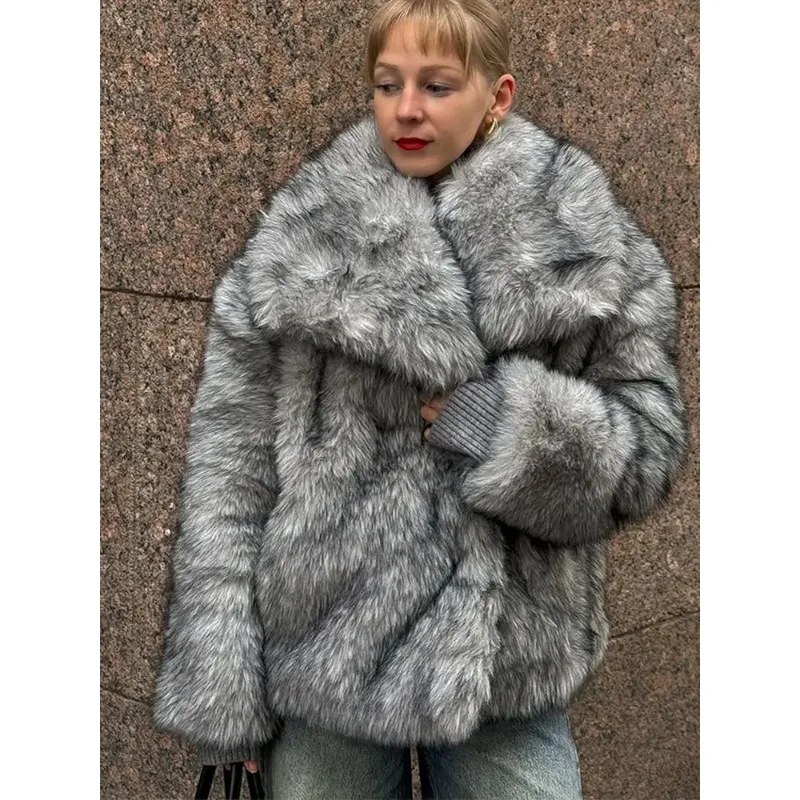 Elastic Cuff Plush Fluffy Female Fur Coat Fashion Autumn Loose Fur For Ladies Faux Women's Fur Coat Turn-Down Collar Long Sleeve
Elastic Cuff Plush Fluffy Female Fur Coat Fashion Autumn Loose Fur For Ladies Faux Women's Fur Coat Turn-Down Collar Long Sleeve