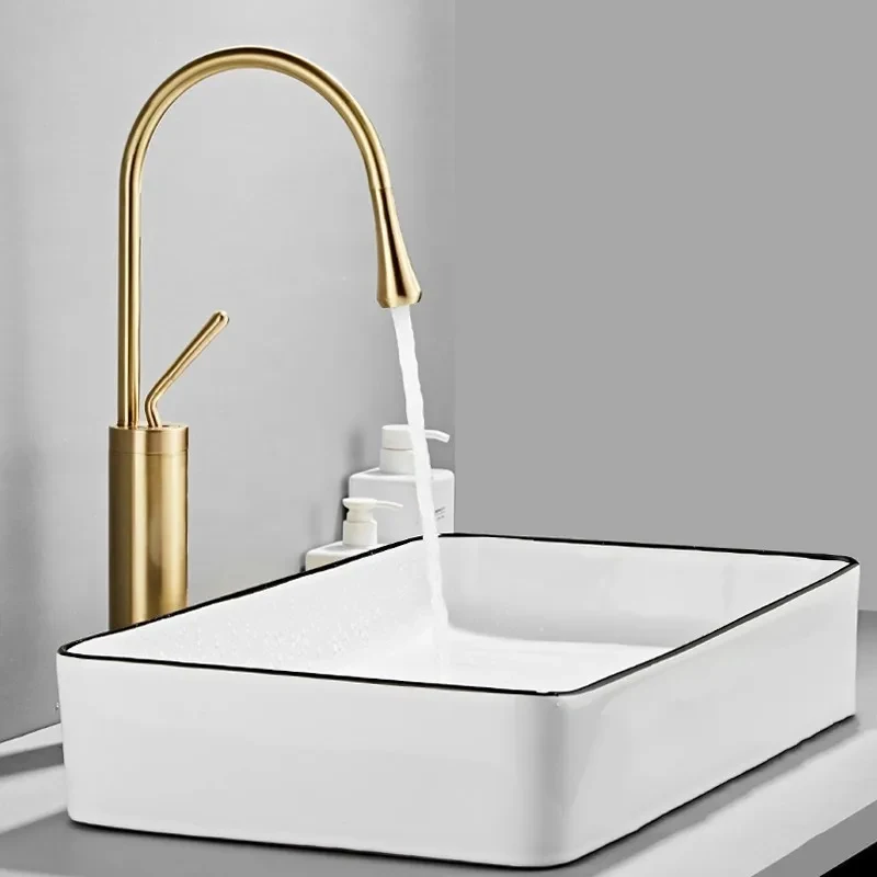 Kitchen brass Faucet Pull Out Stream Sprayer Deck Mounted Matte Black Mixer Tap 360 Degree Rotation Kitchen Sink Hot Cold Taps
Kitchen brass Faucet Pull Out Stream Sprayer Deck Mounted Matte Black Mixer Tap 360 Degree Rotation Kitchen Sink Hot Cold Taps