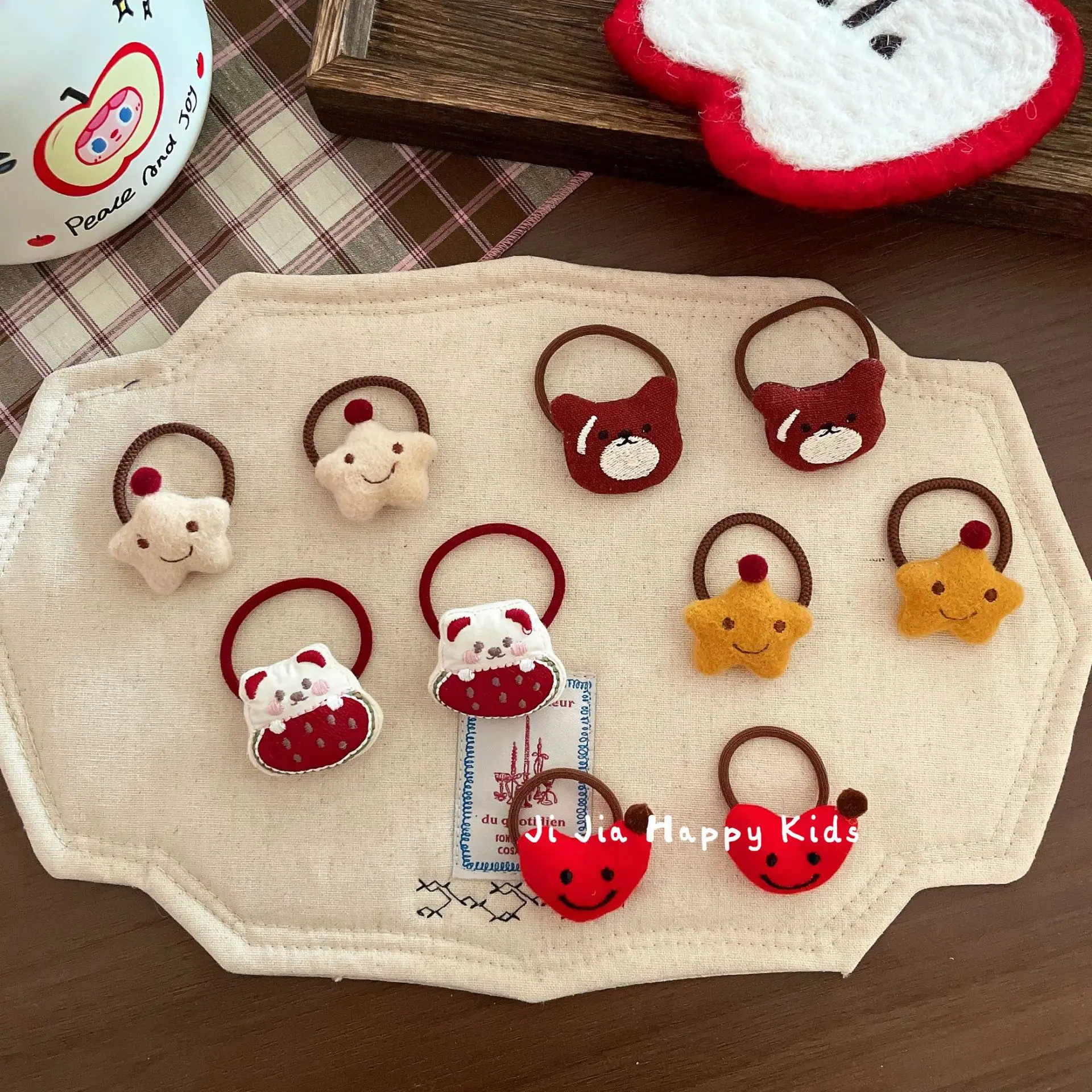 Cute Red Fabric Apple Flower Elastic Hair Ring for Children Star Pattern High Elasticity Gentle on Hair Daily Pigtail Use
Cute Red Fabric Apple Flower Elastic Hair Ring for Children Star Pattern High Elasticity Gentle on Hair Daily Pigtail Use