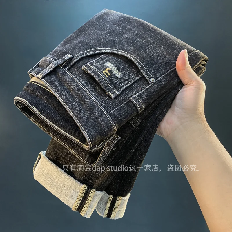 2024 new fashionable high-end men's fleece jeans winter thermal slim fit thick cold-resistant skinny pants
2024 new fashionable high-end men's fleece jeans winter thermal slim fit thick cold-resistant skinny pants
